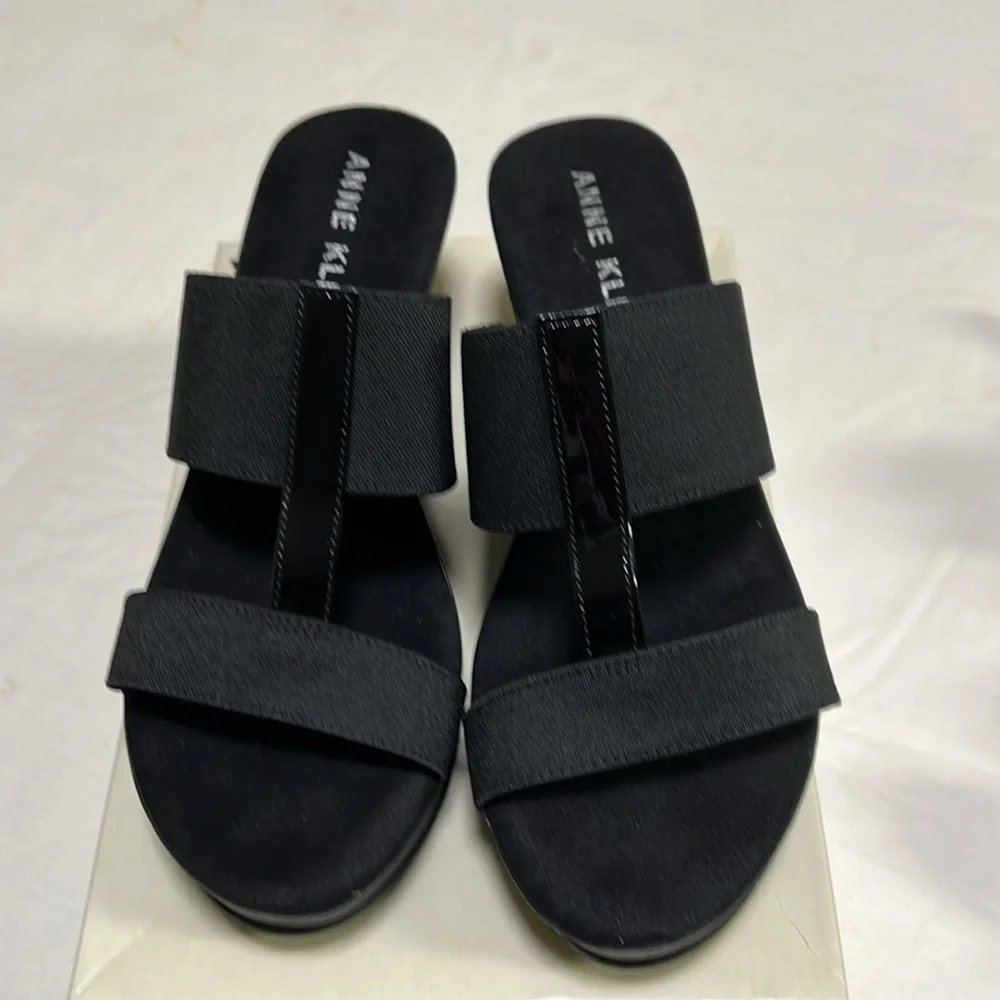 ANNE KLEIN Women's Harmoni Wedge Sandals Size 10